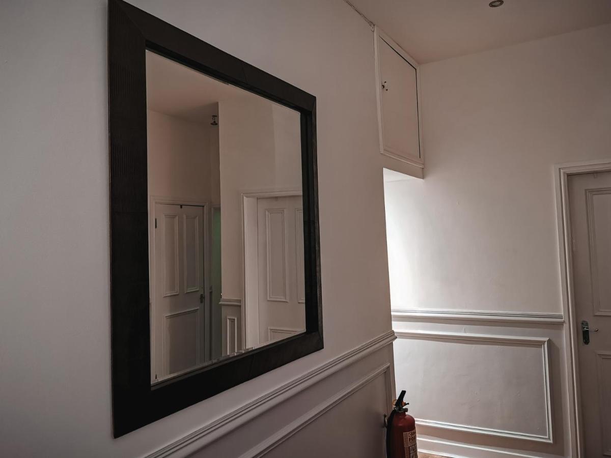 Luxurious 3 Bedroom Apartment: Heart Of Westend Glasgow Exterior photo